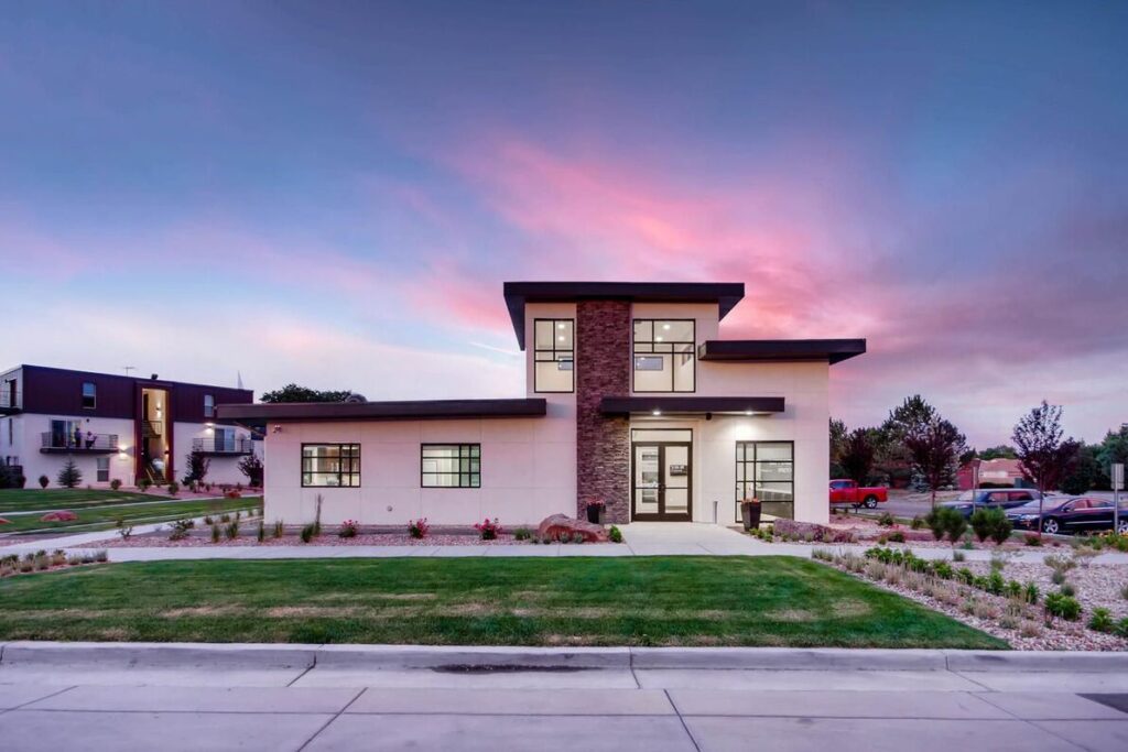 Leasing office exterior